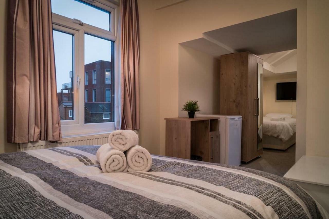 Acton Hill Hotel Ealing Eksteriør bilde